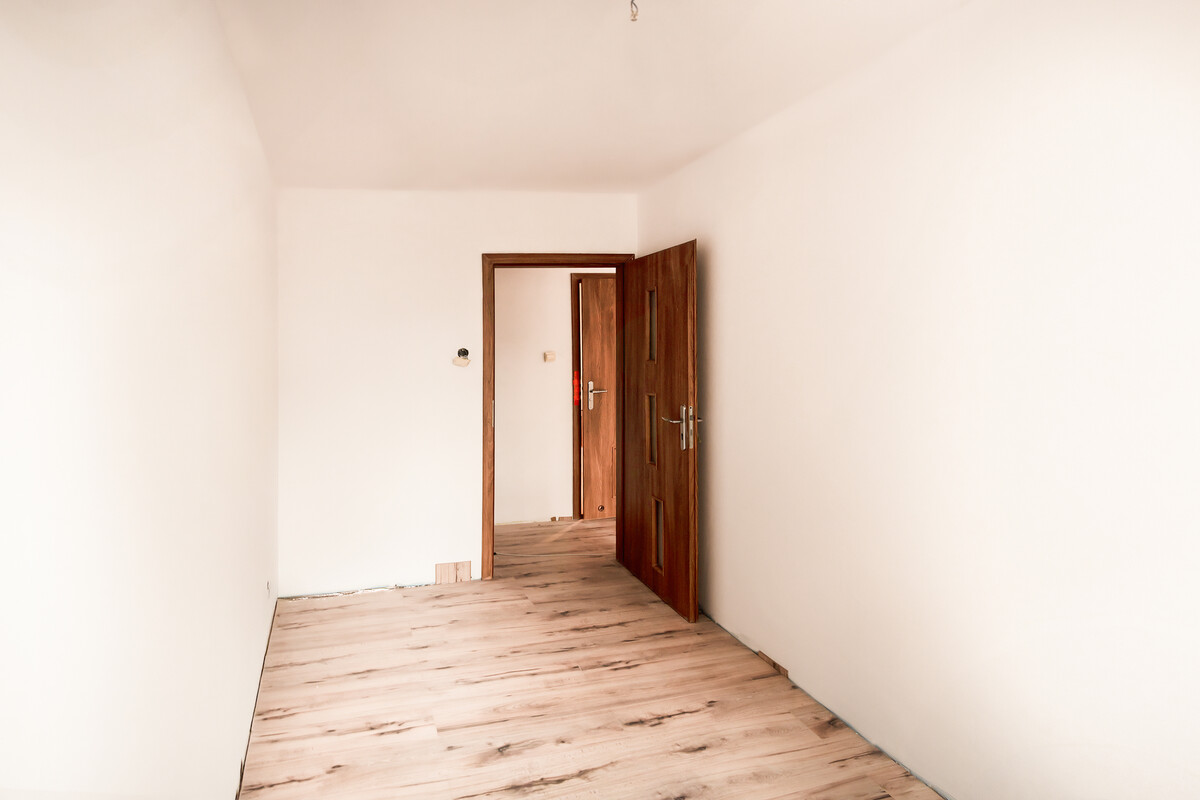 Elbląg NOVA STREFA NIERUCHOMOŚCIREZERWACJAPiękne i przytulne 3-pokojowe mieszkanie na 2 piętrze z windą w Centrum