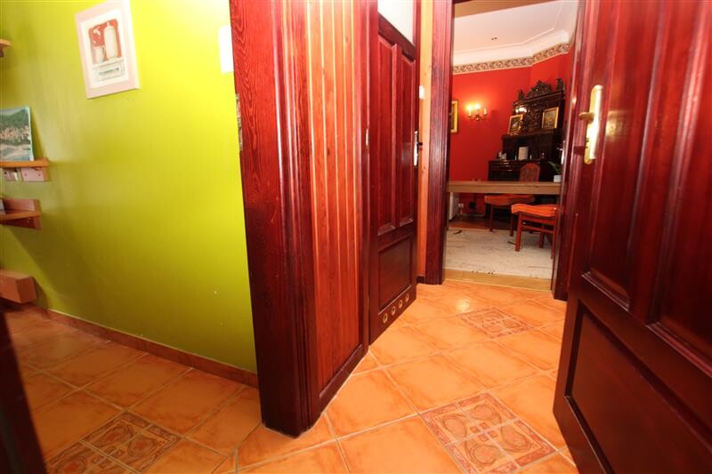 Elbląg NIERUCHOMOŚCI ANNA KRASZEWSKA Mieszkanie na wynajem w centrum miasta ul. Winna