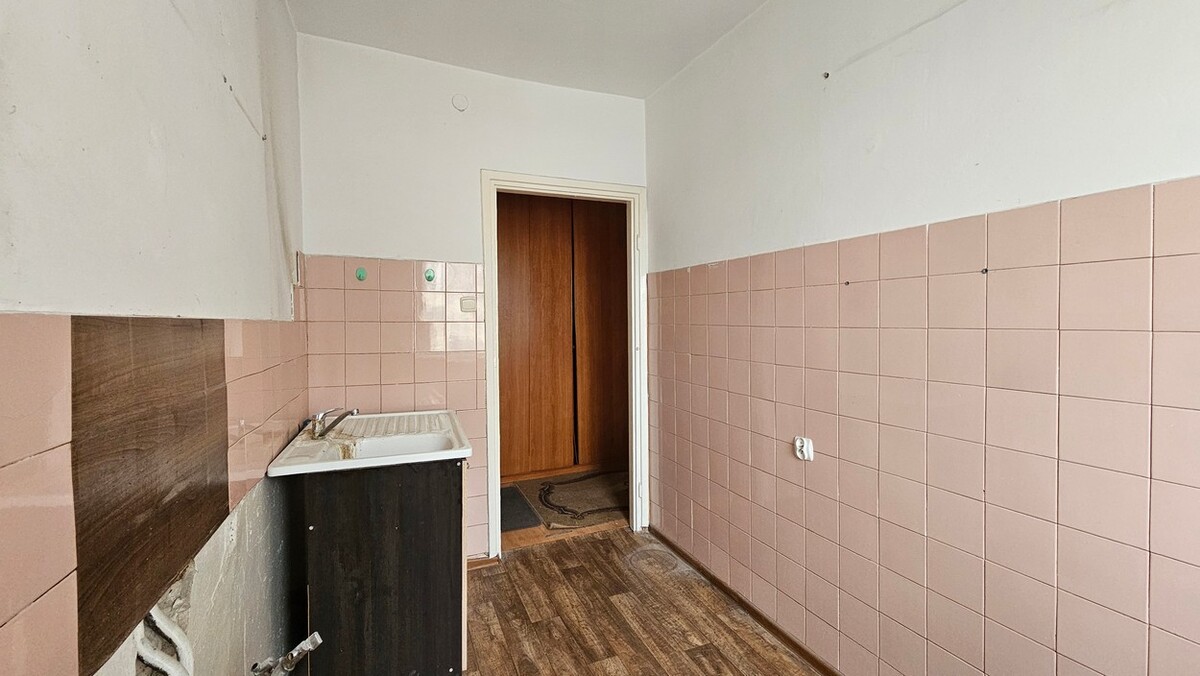 Elbląg BIURO NIERUCHOMOŚCISZULC& SZULCMieszkanie 3 pokoje - Braniewo, ul. Armii KrajowejPowierzchnia mieszkania: