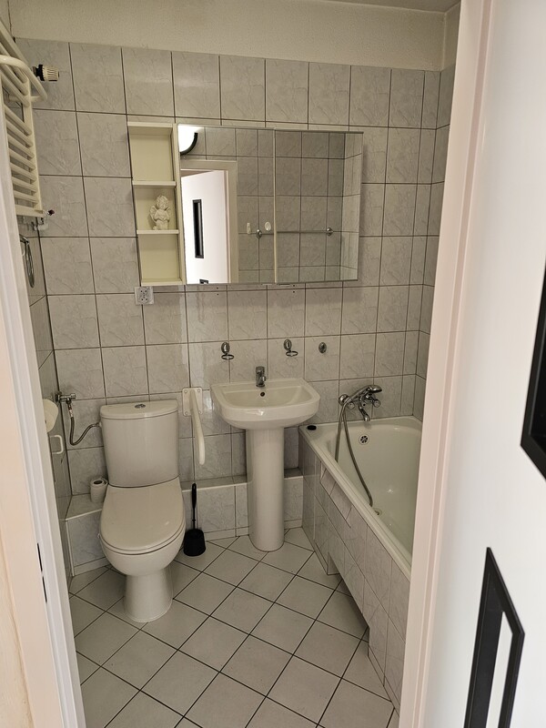 Elbląg Wynajmę mieszkanie 2 pokojowe 46,9m2 na 1piętrze– ul. Królewiecka 142b, Elbląg