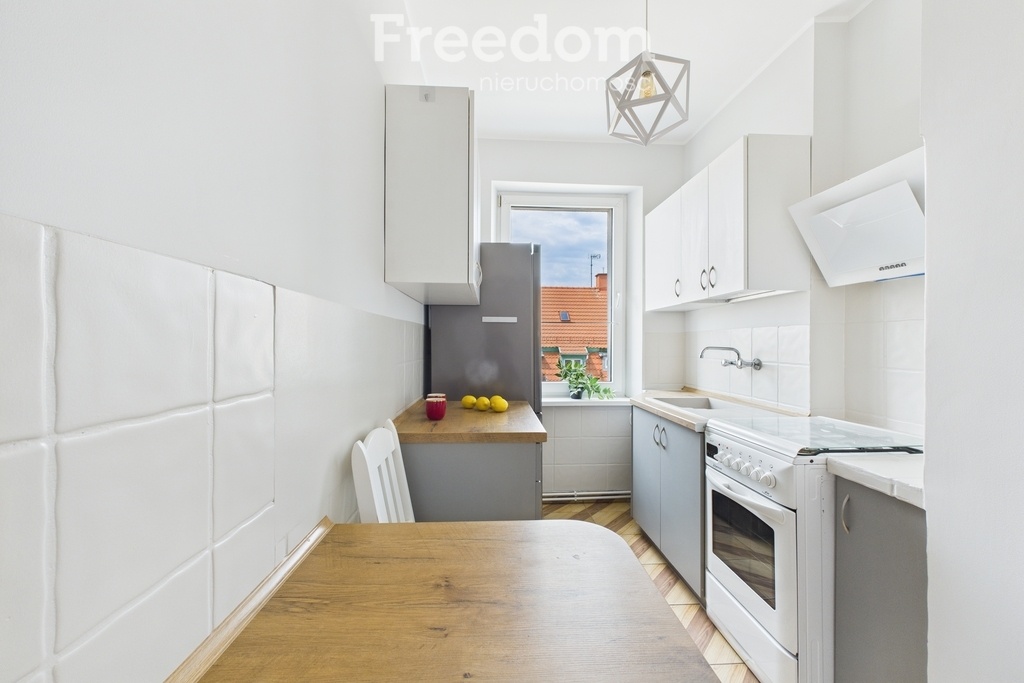 Elbląg FREEDOM NIERUCHOMOŚCISprzedam mieszkanie - Elbląg, Topolowa. Na sprzedaż oferuję przytulne, w pełni