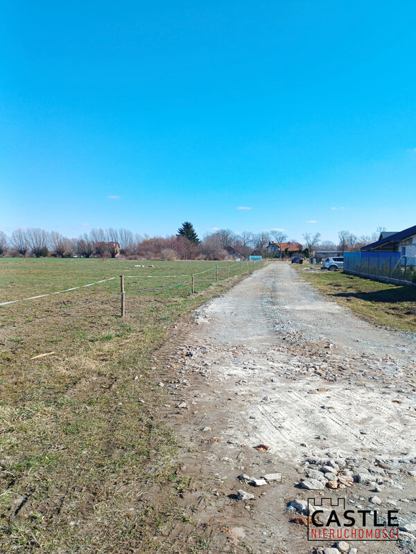 Elbląg Prezentuję Państwu 3 działki budowlane w miejscowości Markusy (woj. warmińsko-mazurskie). Do Elbląga jest około