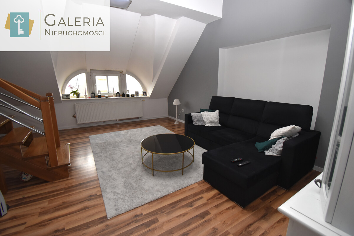 Elbląg GALERIA NIERUCHOMOŚCIZ pasji i miłości do nieruchomościNa sprzedaż: Wyjątkowe, dwupoziomowe, czteropokojowe