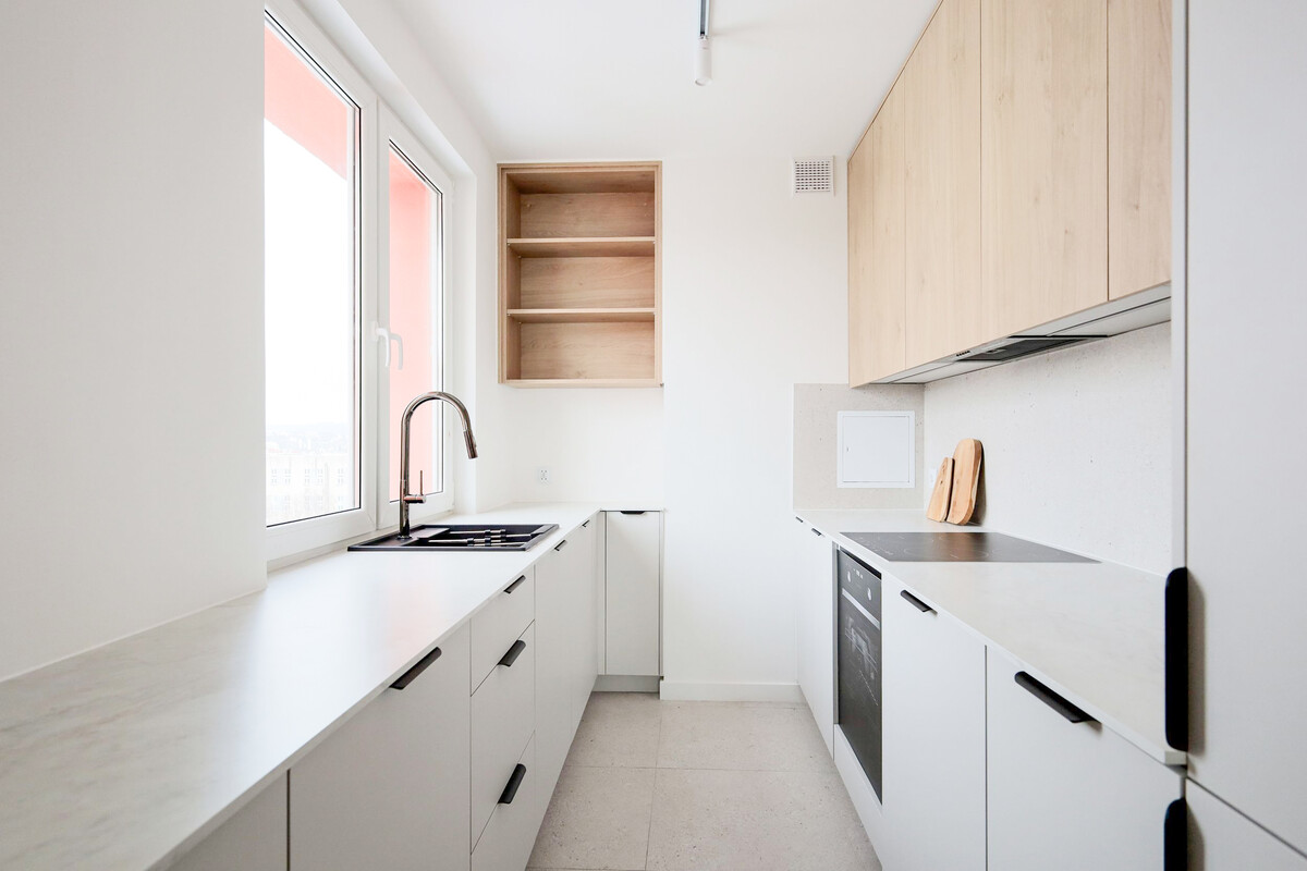 Elbląg Sprzedam mieszkanie z pięknym widokiem na miastoal. Grunwaldzka - samo centrumBalkonFunkcjonalny rozkład