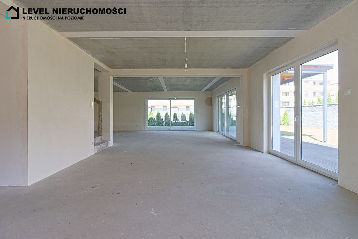 Elbląg LEVEL NIERUCHOMOŚCI Jedyny taki dom w Elblągu254,10 m2 ul. Grodzieńska NIERUCHOMOŚCI NA