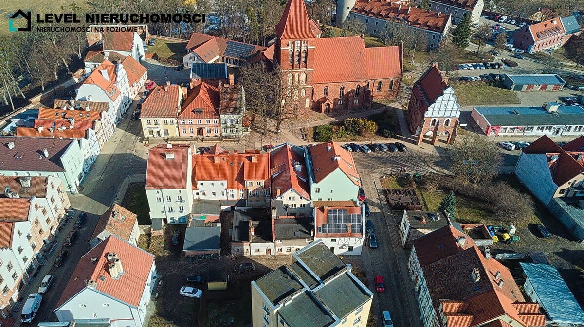 Elbląg LEVEL NIERUCHOMOŚĆI Mieszkanie plus działki w Pasłękuul. Bolesława Chrobrego NIERUCHOMOŚĆI NA
