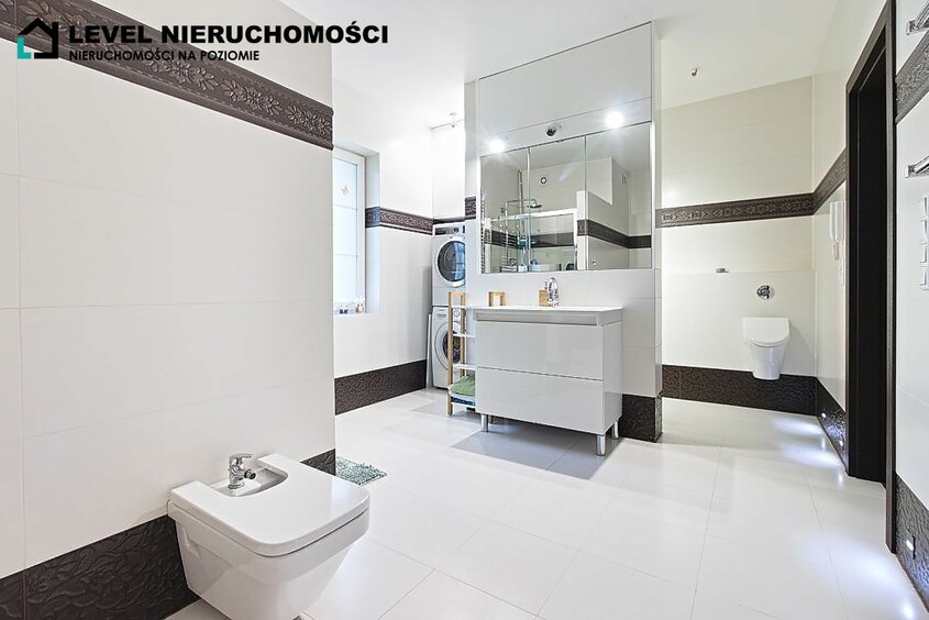 Elbląg LEVEL NIERUCHOMOŚCIPosesja w mieścieul. Okrężna, ElblągNIERUCHOMOŚCI NA POZIOMIE