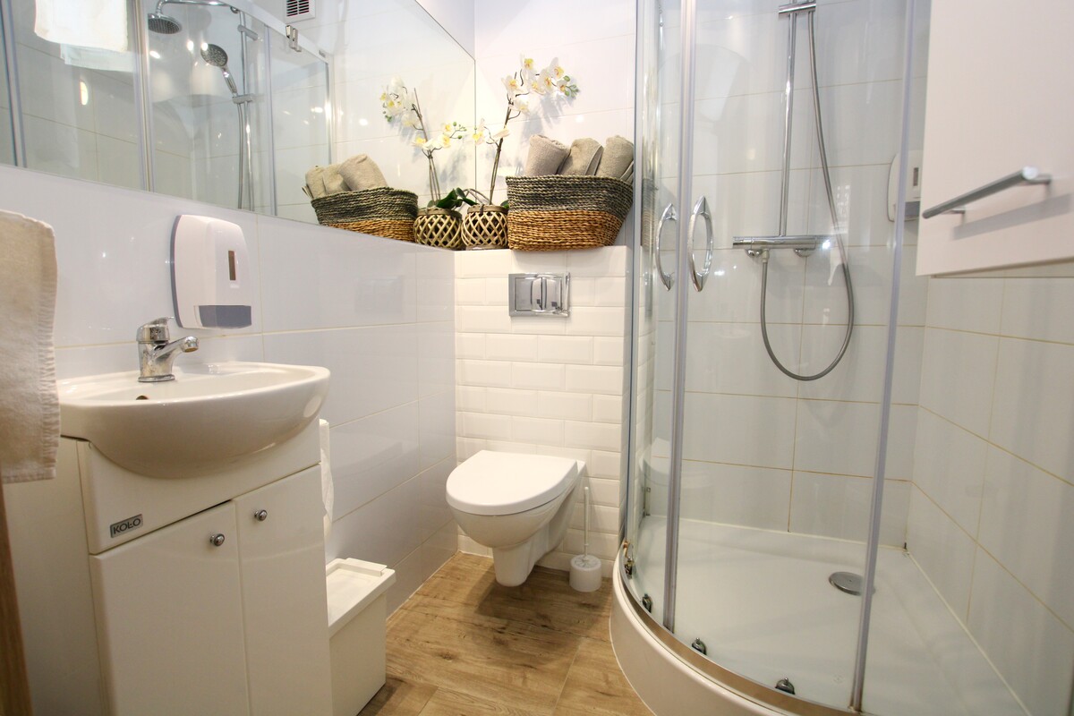 Elbląg NIERUCHOMOŚCI ANNA KRASZEWSKA Apartament 4-pokojowy na Mierzei Wiślanej Sztutowo, ul. Zalewowa