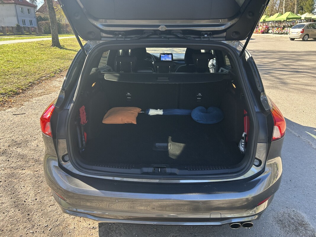 Elbląg Sprzedam samochód FORD FOCUS 1,0 125KM. 2019 r