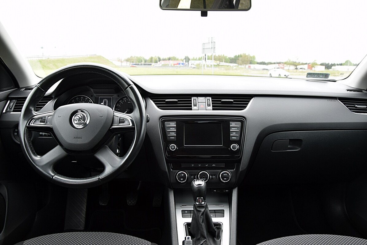Elbląg Sprzedam samochód Skoda Oktavia 2014 rok, 2.0 Diesel, zakupiony w polskim salonie.