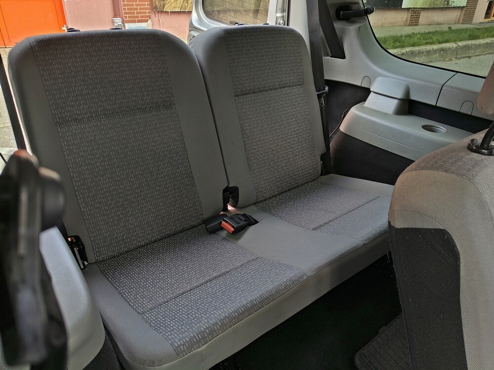 Elbląg Dacia Logan MCVSilnik : 1.5 dCi 86PSWersja : 7 osobowa