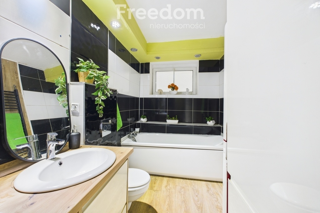 Elbląg FREEDOM NIERUCHOMOŚCISprzedam dom - Tolkmicko, Szkolna. Przedstawiam dom wolnostojący z 2006 roku,