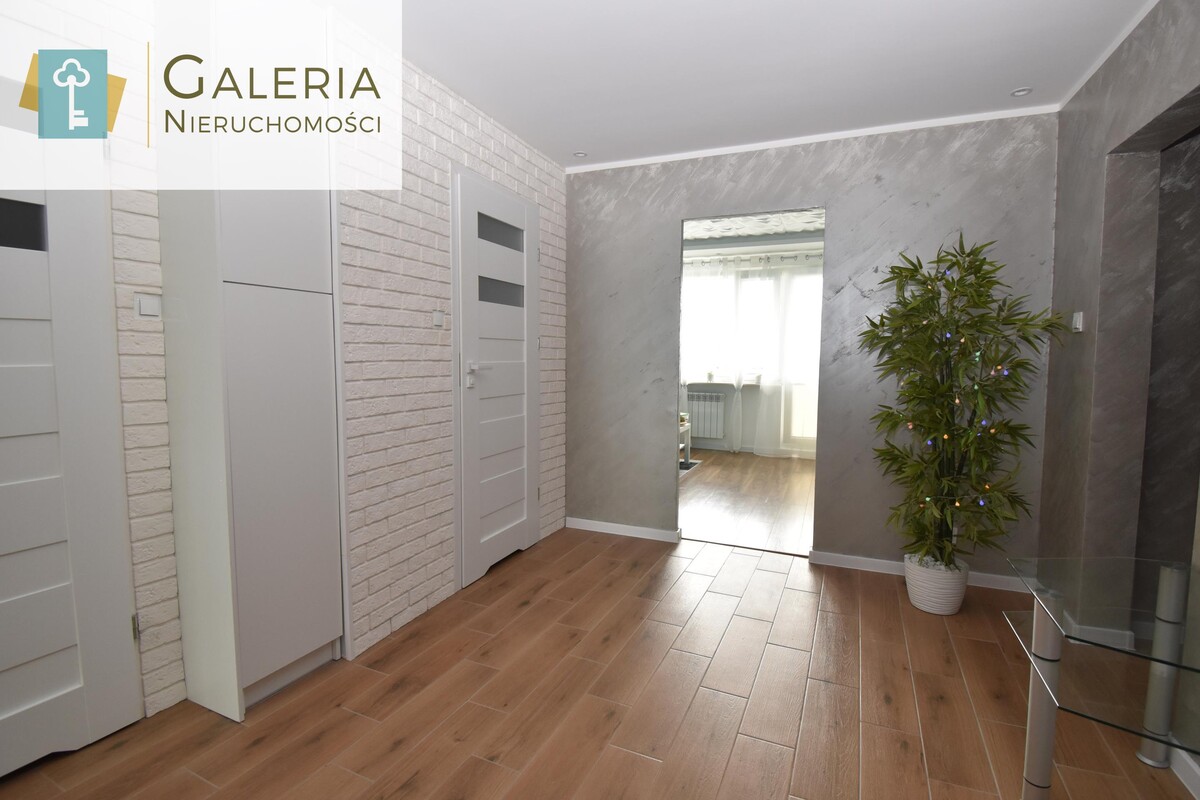 Elbląg GALERIA NIERUCHOMOŚCIZ pasji i miłości do nieruchomościNa sprzedaż: Trzypokojowe mieszkanie w świetnej