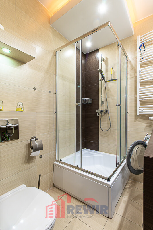 Elbląg RewiR NieruchomościWybierz Swój🎄Wymarzony RewiR Prezentujemy Państwu 2-pokojowe mieszkanie przy