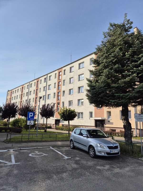 Elbląg Sprzedam mieszkanie 48,62 metrów kwadratowych na drugim piętrze w środkowej klatce przy ul. Lotniczej budynek