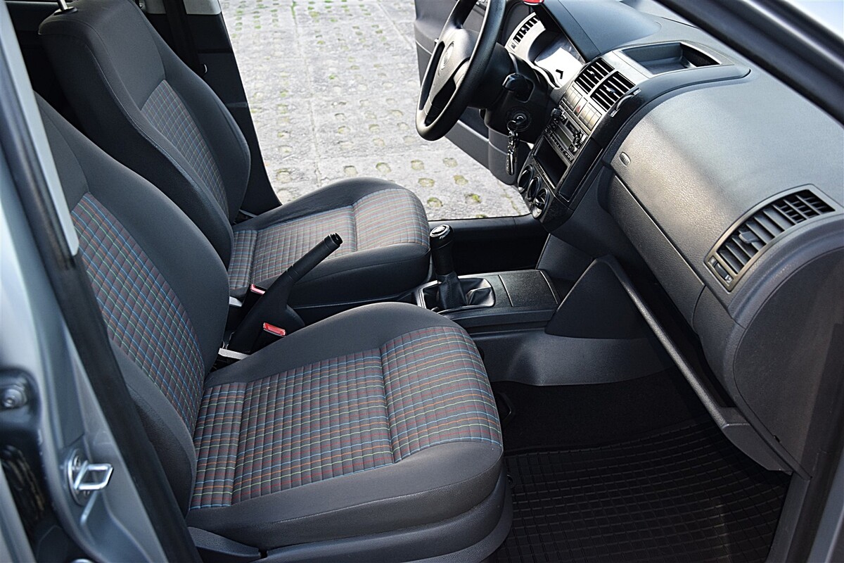 Elbląg VOLKSWAGEN POLO Z POLSKIEGO SALONUPEŁEN SERWIS - BENZYNA 1.4