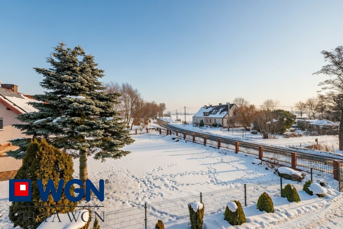 Elbląg Na sprzedaż mieszkanietrzypokojowe o powierzchni 77 m2 w miejscowości Zwierzno , 20 km od Elbląga, 4 km od