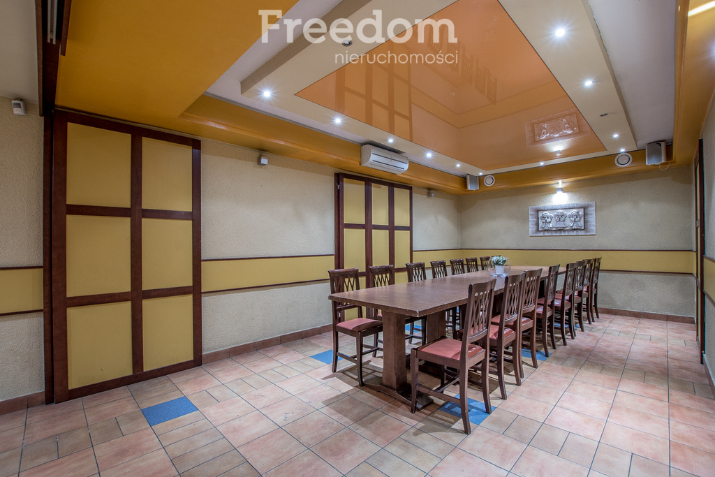 Elbląg FREEDOM NIERUCHOMOŚCISprzedam lokal użytkowy - Elbląg, Stary Rynek. Wyjątkowy lokal inwestycyjny przy