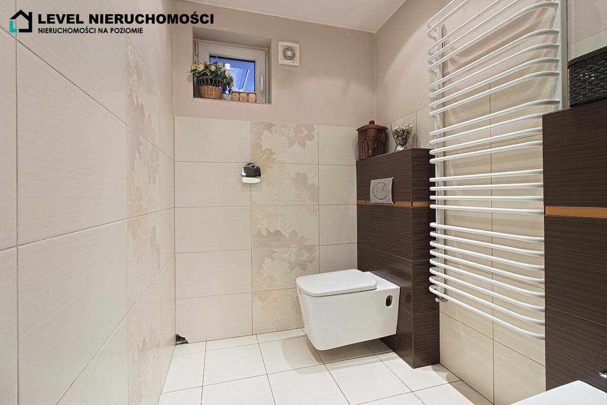 Elbląg LEVEL NIERUCHOMOŚCI Wielofunkcyjny dom w mieście ul. Żyrardowska NIERUCHOMOŚCI NA