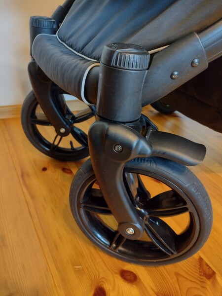 Elbląg Sprzedam wózek Camarelo Baleo 3w1.Używany przez jedno dziecko. Stan bardzo dobry-wózek i akcesoria bardzo