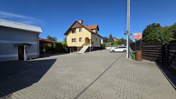 Elbląg SZULC & SZULC BIURO NIERUCHOMOŚCI NA SPRZEDAŻDOM Z HALĄ MAGAZYNOWĄ - Elbląg (Dąbrowa) ul.