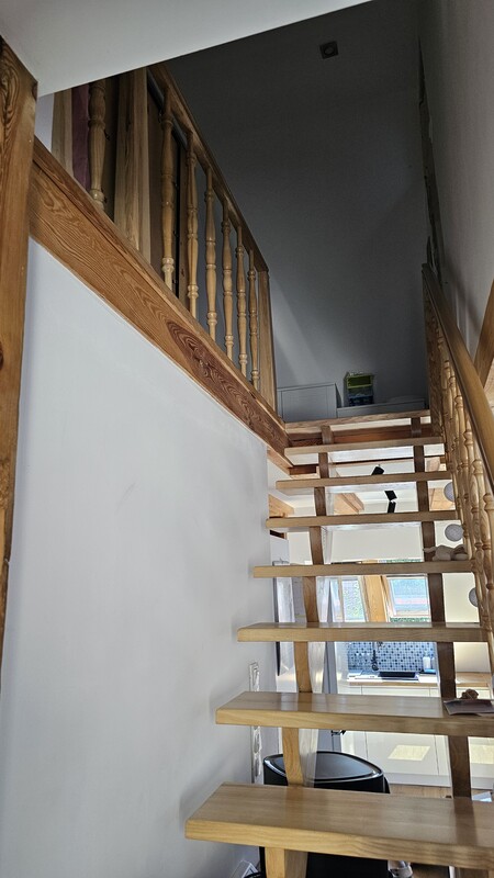 Elbląg 🌇 Sprzedam mieszkanie dwupoziomowe 4 pokojowe: 3 sypialnie plus salon z aneksem kuchennym mieszczące