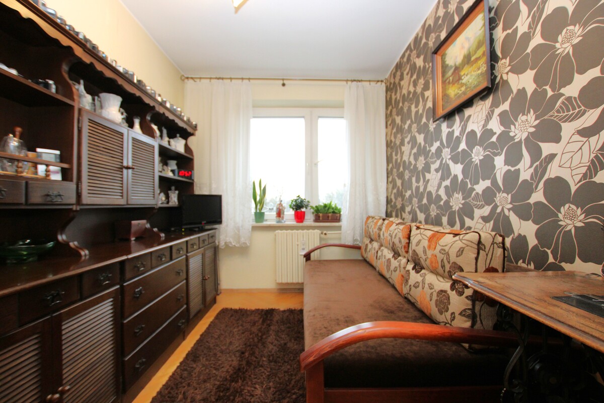 Elbląg NIERUCHOMOŚCI ANNA KRASZEWSKA Mieszkanie 3-pokojowe z zasobów SM Sielanka z przynależnym