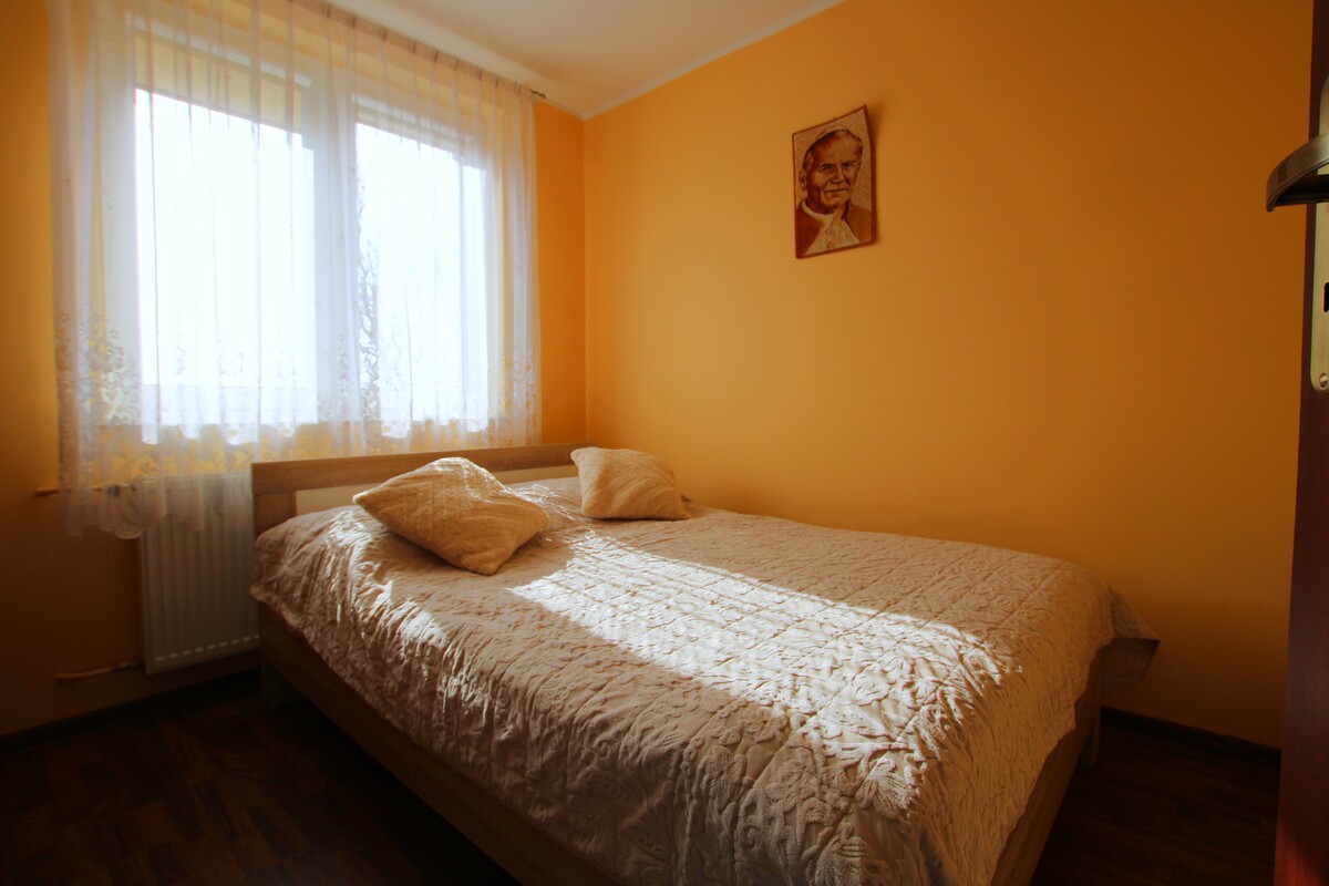 Elbląg NIERUCHOMOŚCI ANNA KRASZEWSKA Mieszkanie dwupokojowe gotowe do wprowadzenia ul. Barona