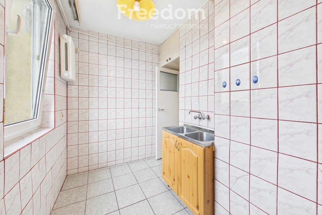 Elbląg FREEDOM NIERUCHOMOŚCISprzedam mieszkanie - Malbork, Jasna. Lokal o powierzchni 43,88 m² + piwnica 2,82 m²,