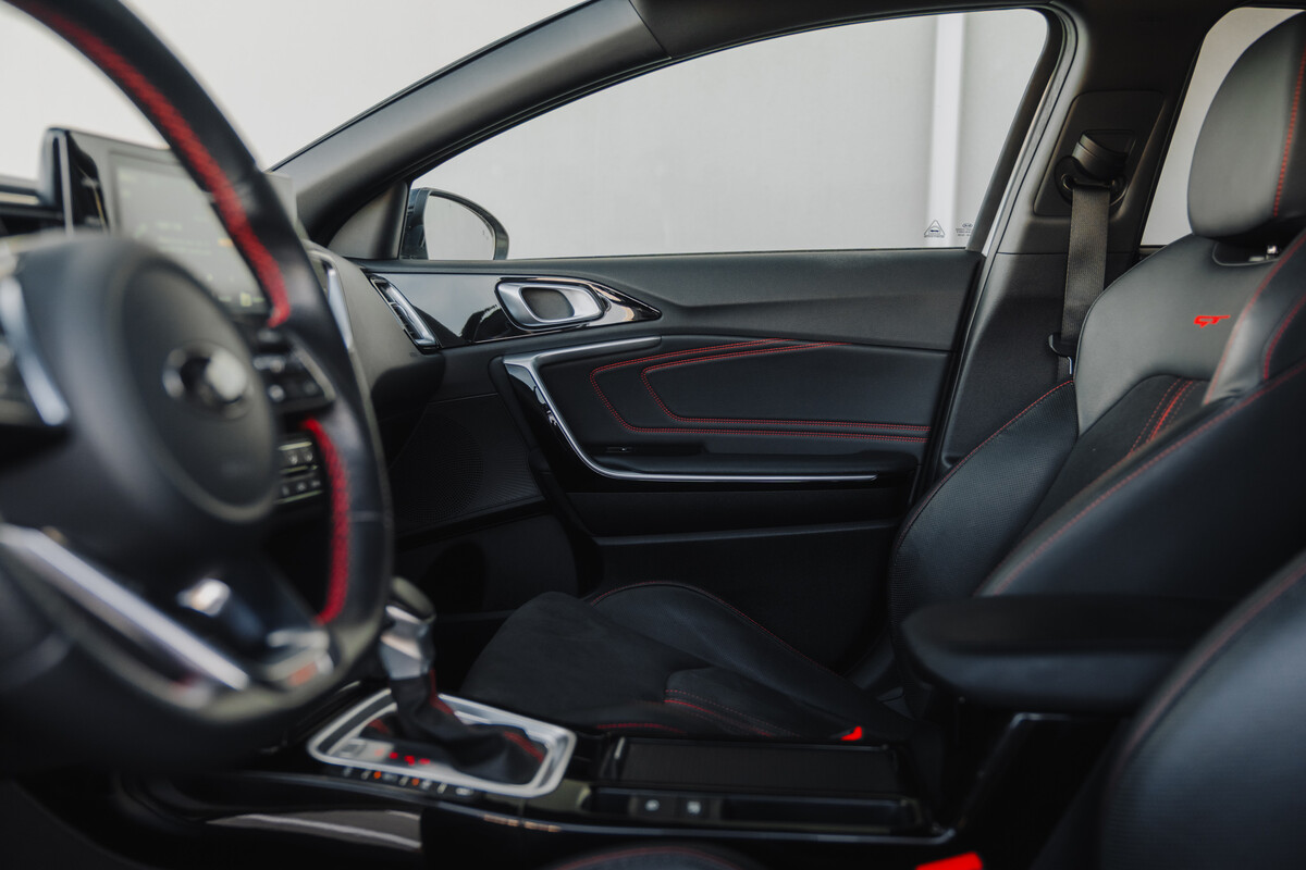 Elbląg Kia ProCeed 1.6 GT 204 KMAuto zakupione w polskim saloniePierwszy właściciel, bezwypadkowyRejestracja