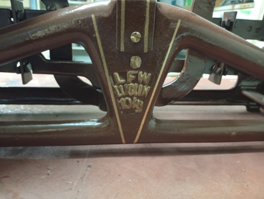 Elbląg OKAZJA! Sprzedam 2 wagi szalkowe zabytek PRL po całkowitej renowacji sprawna atrakcyjny wygląd szalki