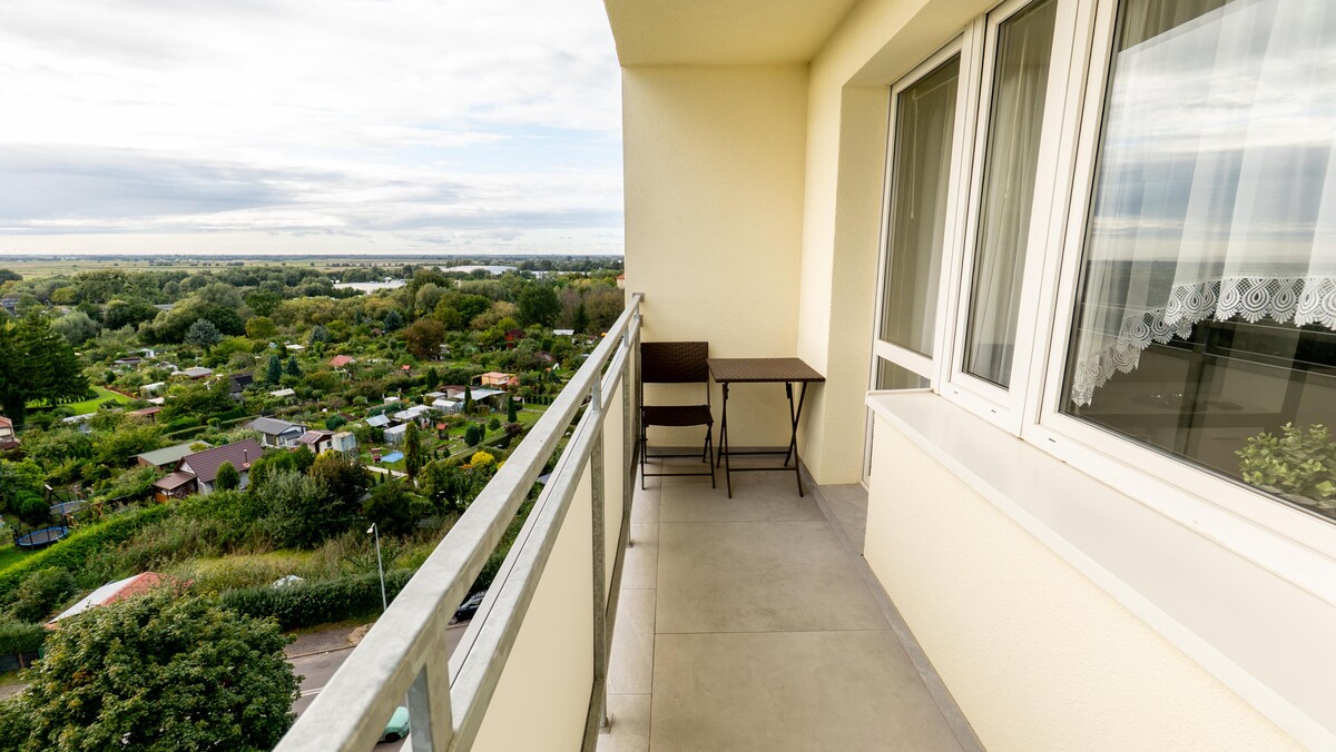 Elbląg TO MY SPRZEDAJEMYNIERUCHOMOŚCI W TYM MIEŚCIEBIURO NIERUCHOMOŚCIAMERICAN HOMEFOR SALE - 3 POKOJE -