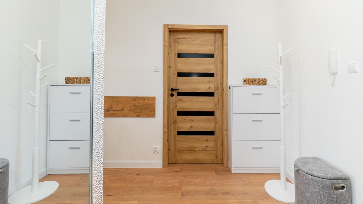 Elbląg TO MY SPRZEDAJEMYNIERUCHOMOŚCI W TYM MIEŚCIEBIURO NIERUCHOMOŚCIAMERICAN HOMEWYNAJMĘ - 2 POKOJE -