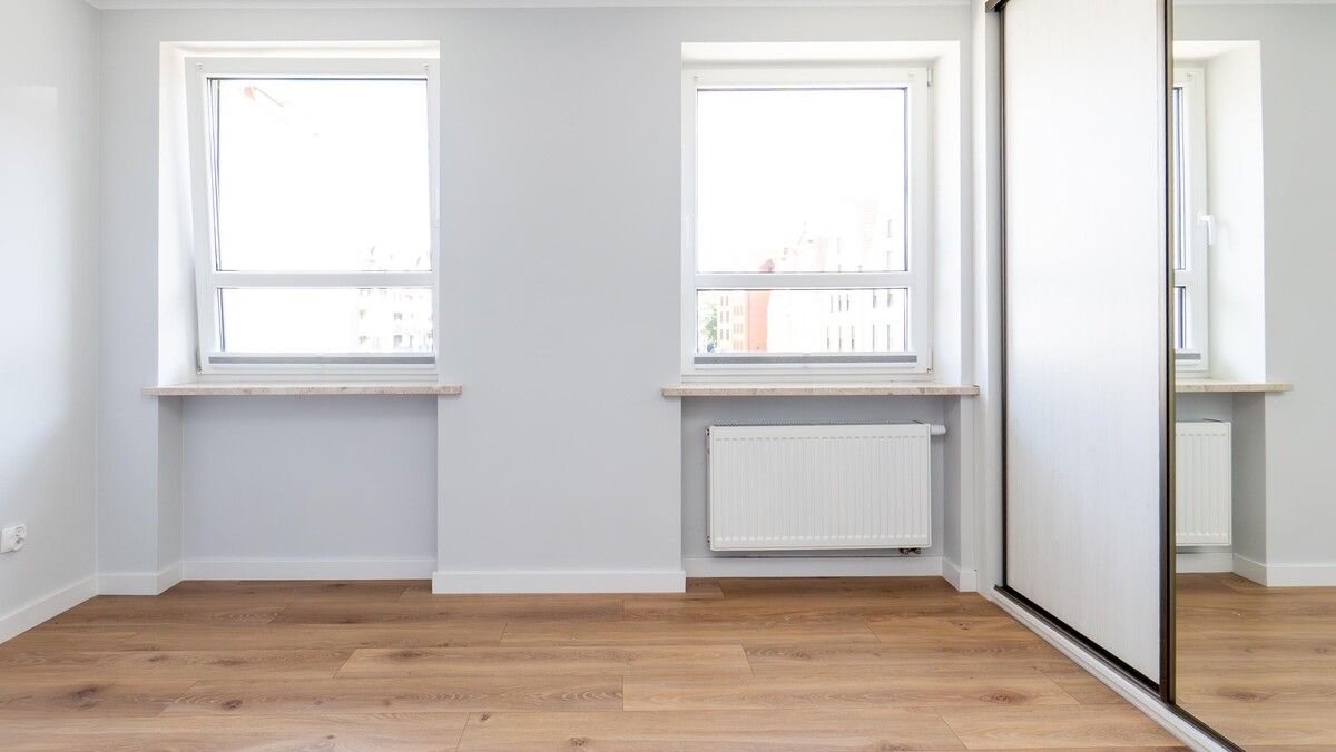 Elbląg TO MY SPRZEDAJEMYNIERUCHOMOŚCI W TYM MIEŚCIEBIURO NIERUCHOMOŚCIAMERICAN HOMEWYNAJMĘ - 3 POKOJE - STARY