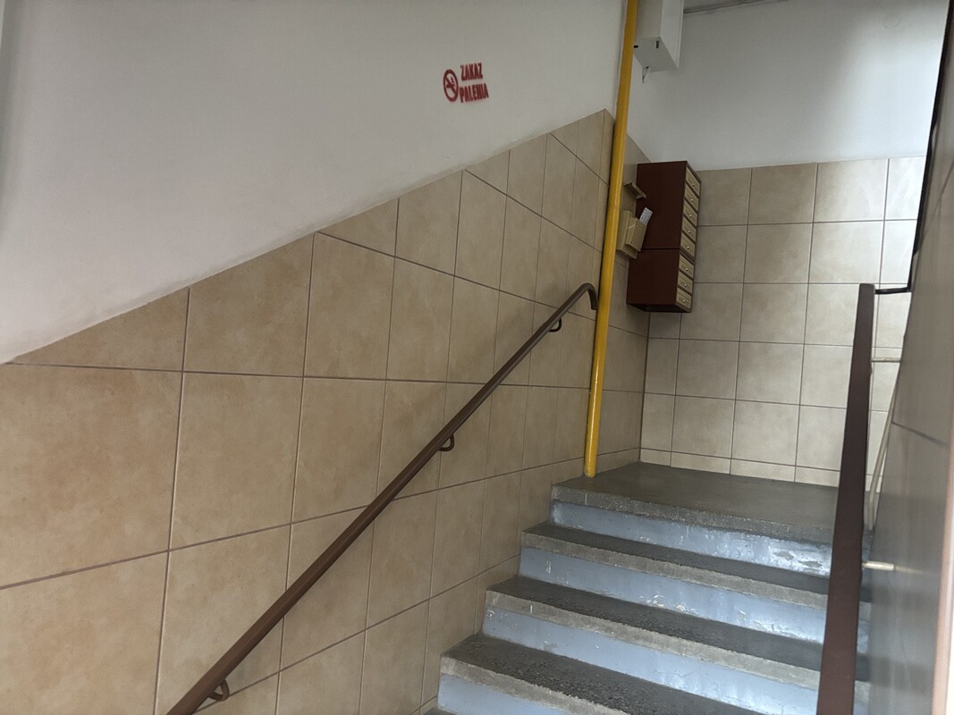 Elbląg 🏡 Kawalerka na Królewieckiej – idealna do remontu i aranżacji według własnych potrzeb!