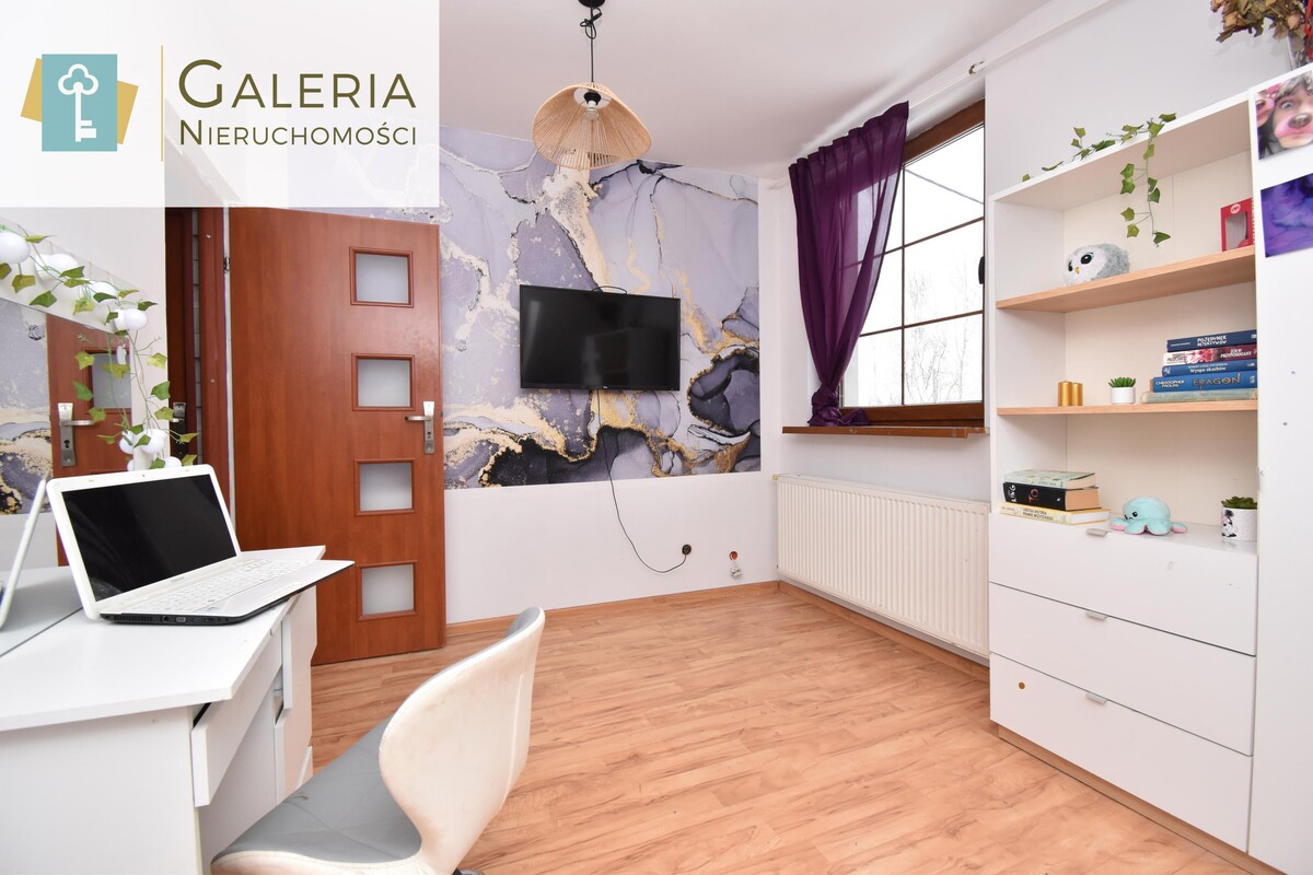Elbląg GALERIA NIERUCHOMOŚCIZ pasji i miłości do nieruchomościNa sprzedaż: Dom z dużą działką w spokojnej