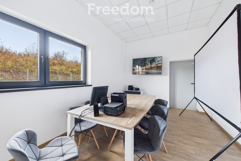 Elbląg FREEDOM NIERUCHOMOŚCISprzedam lokal użytkowy - Elbląg, Stanisława Sulimy. Przedmiotem sprzedaży jest