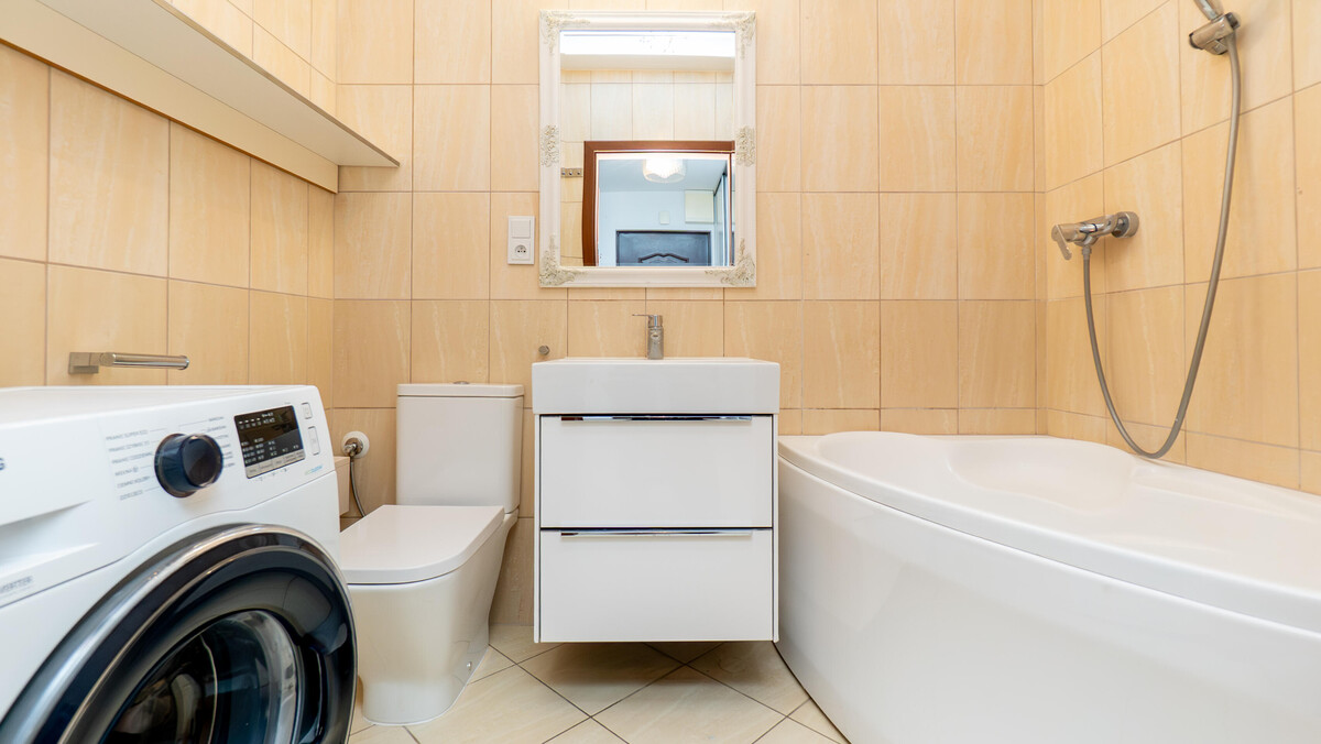 Elbląg TO MY SPRZEDAJEMYNIERUCHOMOŚCI W TYM MIEŚCIEBIURO NIERUCHOMOŚCIAMERICAN HOMEFOR SALE - 3 POKOJE -