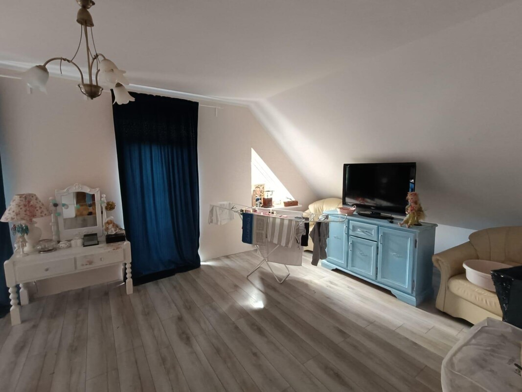 Elbląg GALERIA NIERUCHOMOŚCIZ pasji i miłości do nieruchomościNa sprzedaż: Dom z dużą działką w