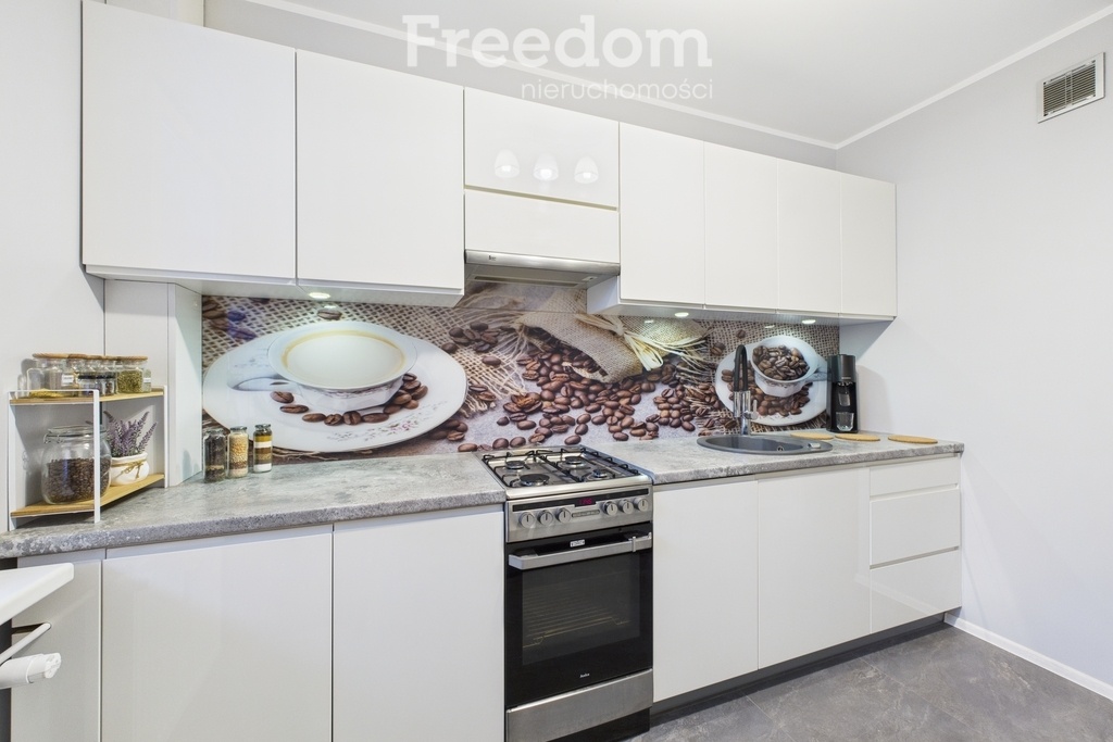 Elbląg FREEDOM NIERUCHOMOŚCISprzedam mieszkanie - Elbląg, Ogólna. Na sprzedaż: 3-pokojowe mieszkanie w Elblągu,