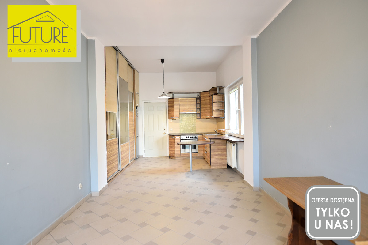 Elbląg FUTURE NIERUCHOMOŚCIWynajmę lokal komercyjny - Elbląg, 12 Lutego. LOKAL W CENTRUM ELBLĄGACENA NAJMU: