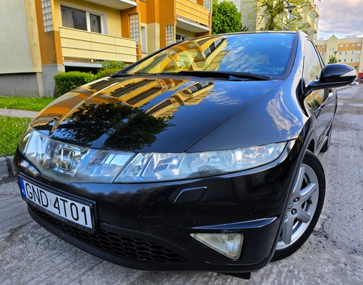 Elbląg Honda Civic UFO 1,8Benzynka 140KM Dobra Wersja Wyposażenia 2007Rok Ekonomiczny-Klimatronik  Poduszki