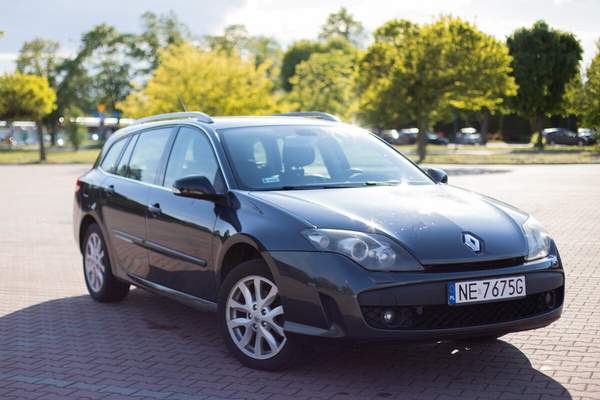 Elbląg RENAULT LAGUNA 2.0 BENZYNA