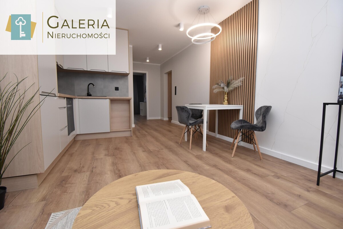 Elbląg GALERIA NIERUCHOMOŚCIZ pasji i miłości do nieruchomościNa sprzedaż: Nowe wnętrze! 3 pokoje z balkonem przy