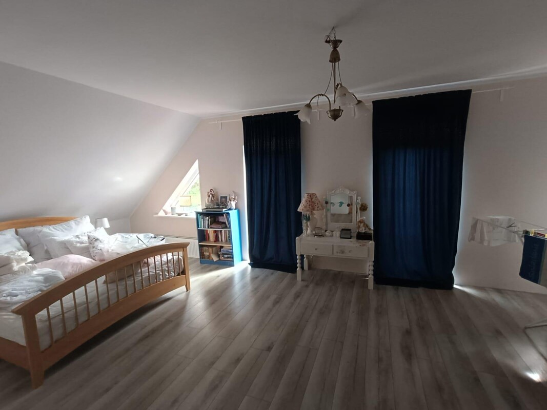 Elbląg GALERIA NIERUCHOMOŚCIZ pasji i miłości do nieruchomościNa sprzedaż: Dom z dużą działką w