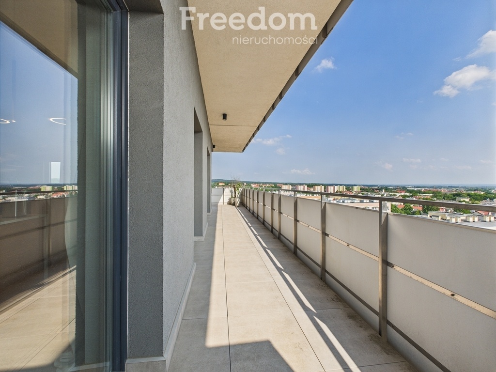 Elbląg FREEDOM NIERUCHOMOŚCIWynajmę mieszkanie - Elbląg, Królewiecka. Luksusowe mieszkanie na wynajem w