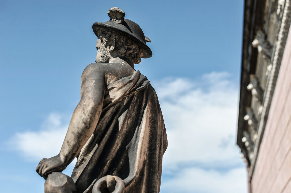 Elbląg do wynajęcia lokal w zabytkowym pałacyku!Pomieszczenie biurowe o pow.55 m² – architektoniczna