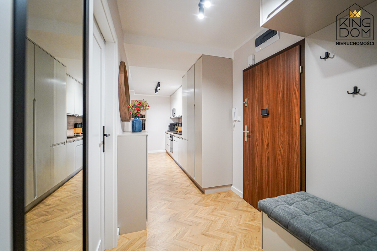 Elbląg 👑🏠  KINGDOM  🏠👑NIERUCHOMOŚCI BLISKO CIEBIE  NOWOCZEŚNIE