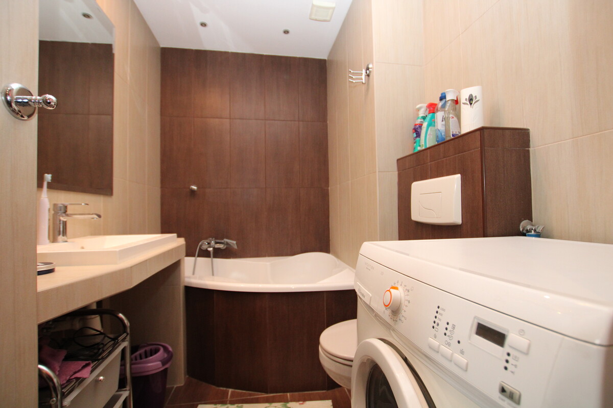 Elbląg NIERUCHOMOŚCI ANNA KRASZEWSKA Mieszkanie dwupokojowe gotowe do wprowadzenia ul. Barona