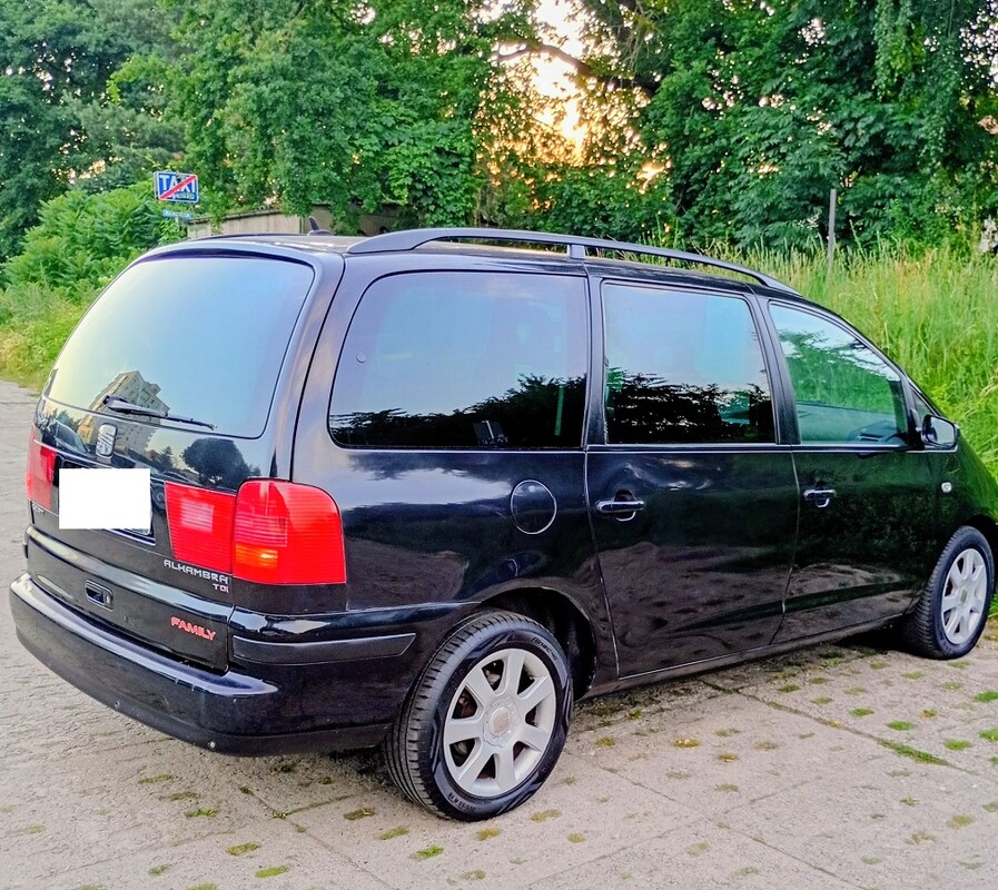 Elbląg SEAT ALHAMBRA Model 2005POJ 1.9 130 kM Diesel Skrzynia 6 biegowaKlimatronik 7- mio osobowy 7 foteli Czujniki